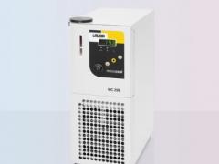 LAUDA Microcool實驗室和研發應用冷卻水循環器：-10到40C